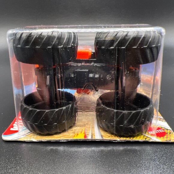 Hot Wheels Monster Trucks Will Trash It All - Picture 6 of 8
